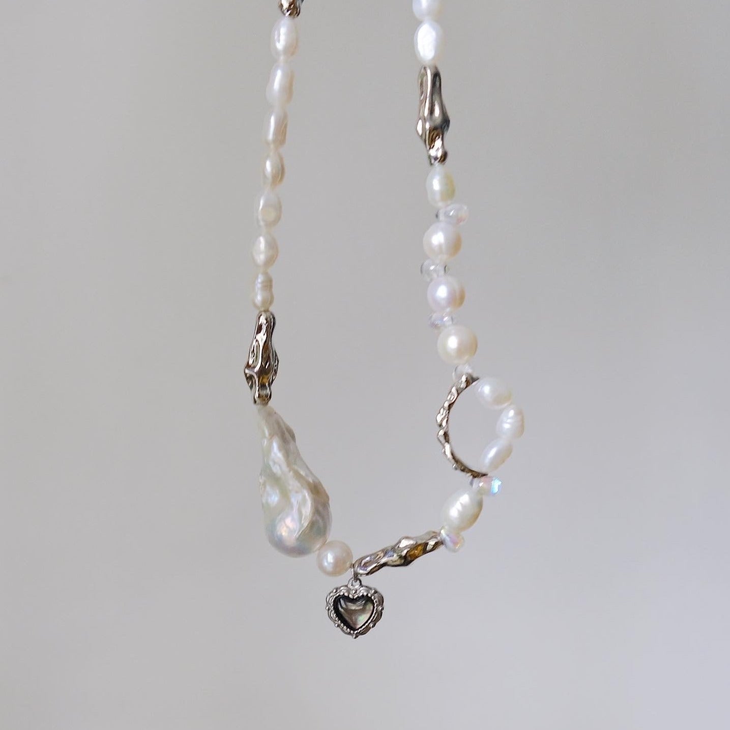 異形巴洛克珍珠 銀色熔岩 心形黑貝母 頸鏈 CHOKER C136