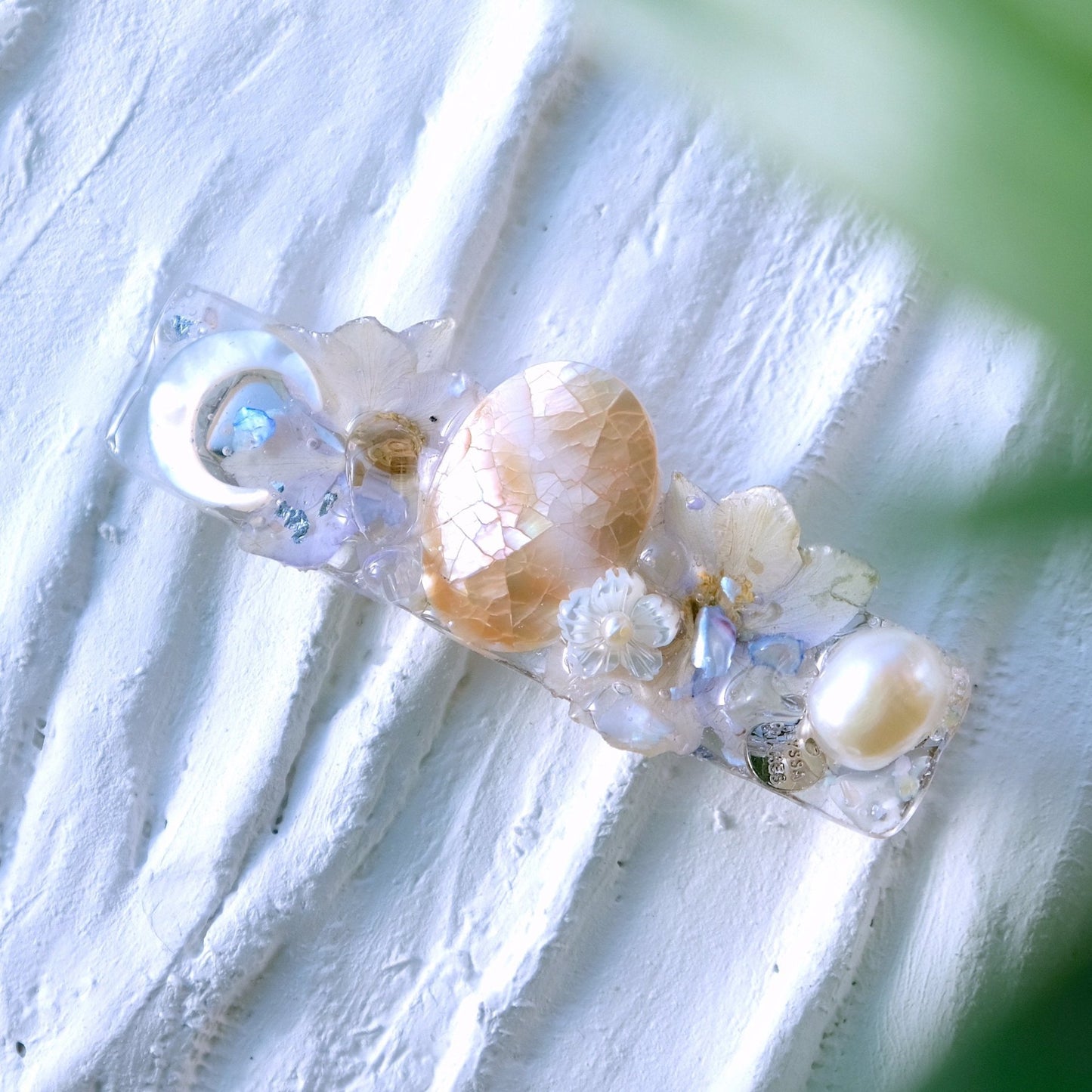 [ NEW ] Floral and white crystal rose quartz mother-of-pearl freshwater pearl hair clip N124