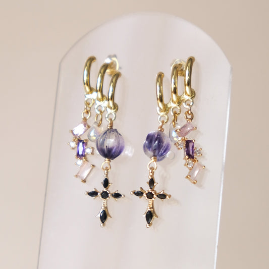 [ NEW ] [Purple Church] [Black Stone Cross] Glass bead fake three-hole earrings E342