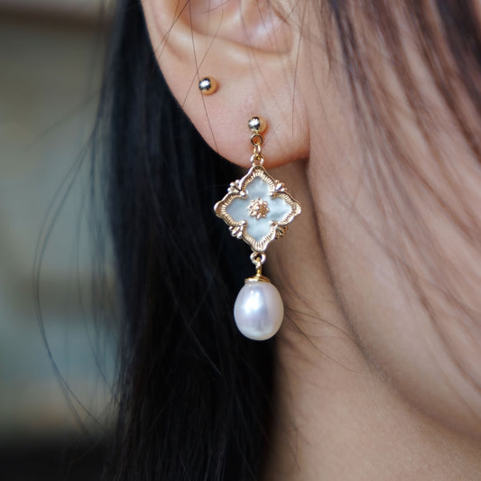 [ Classic ] 菱形花邊貝母 淡水珍珠耳環/耳夾  E332