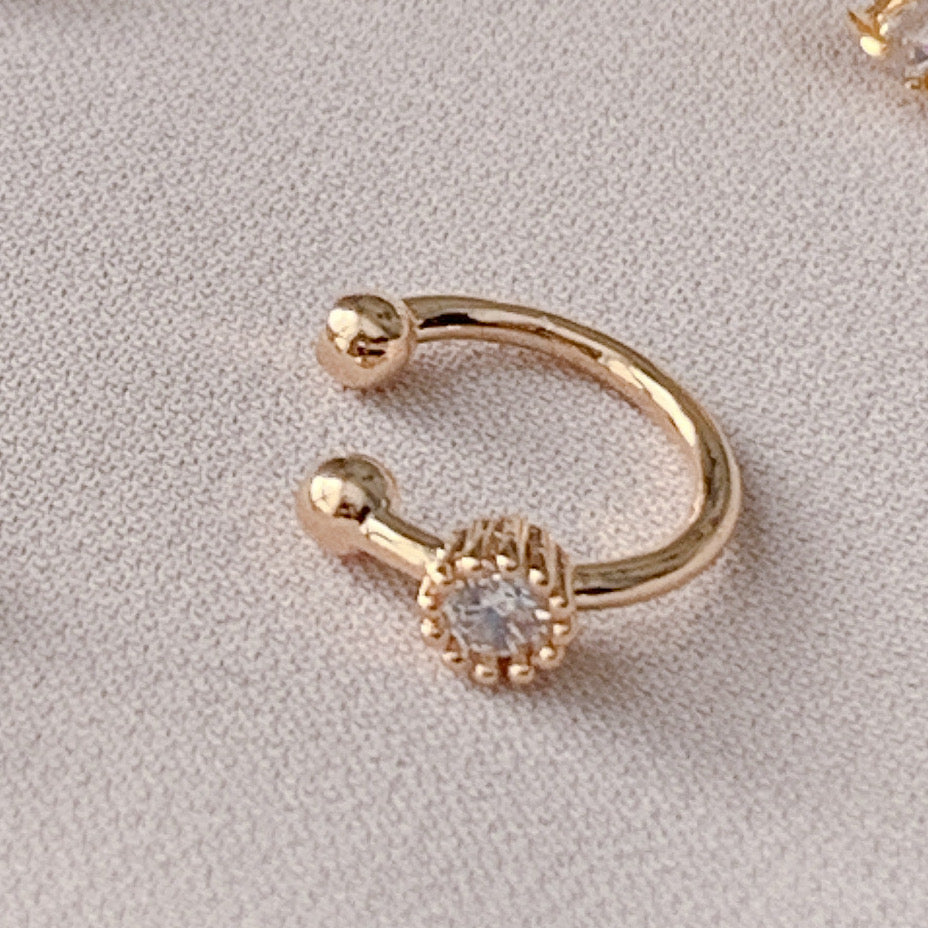 Zircon ear cuff CE002