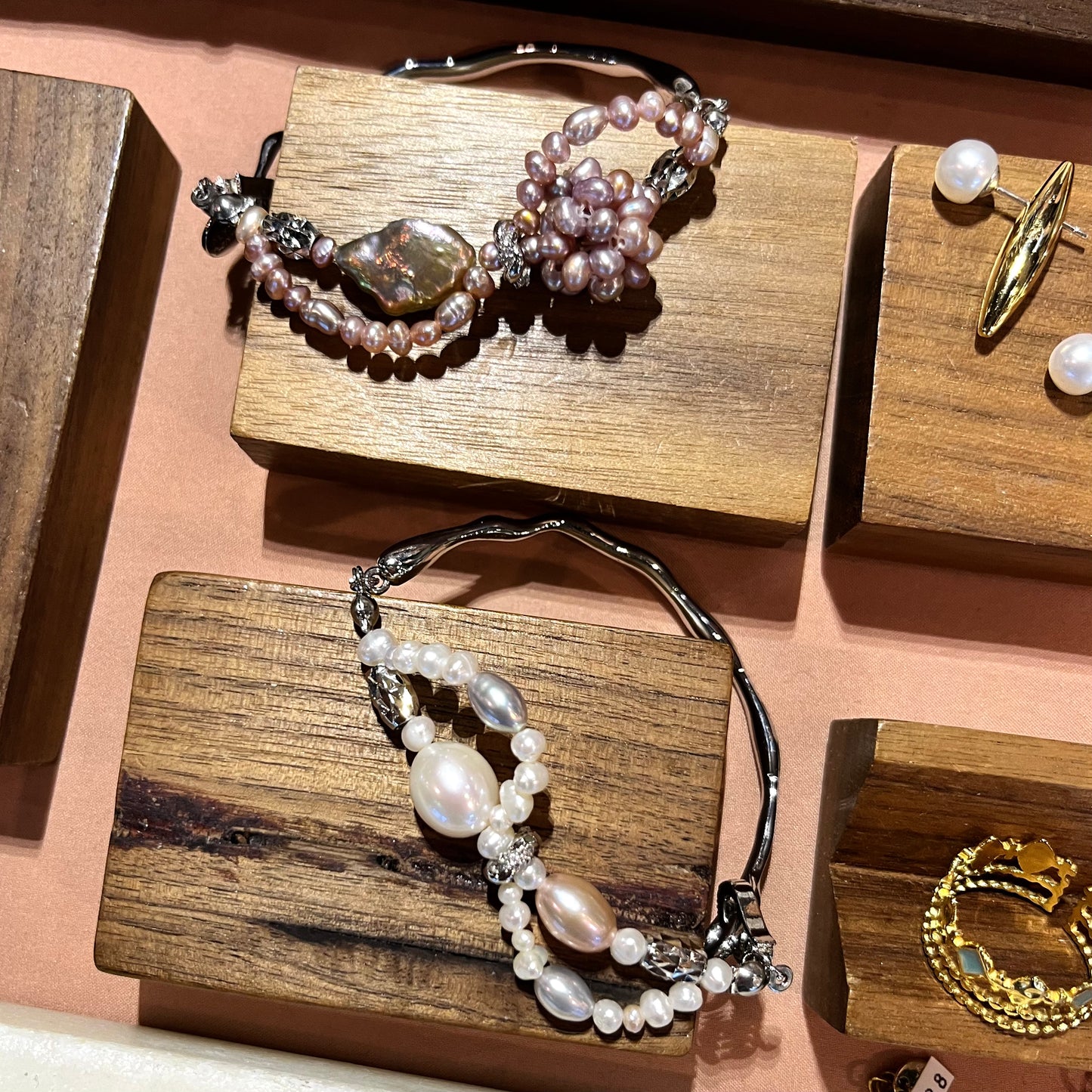 [ ONLY ONE ] 銀色流水 LACE編織手工穿珠 淡水珍珠 手鏈 B130