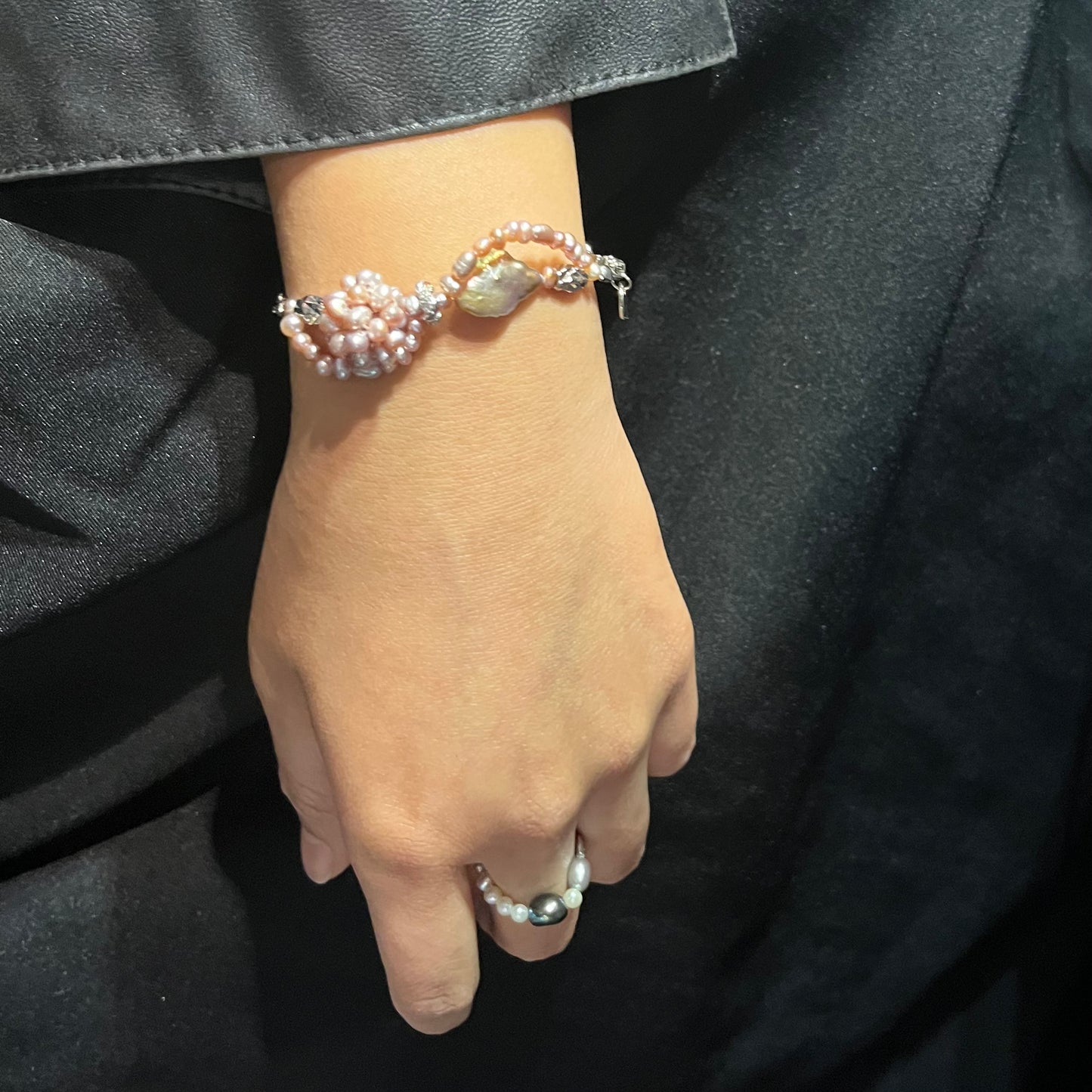 [ ONLY ONE ] 銀色流水 LACE編織手工穿珠 淡水珍珠 手鏈 B130